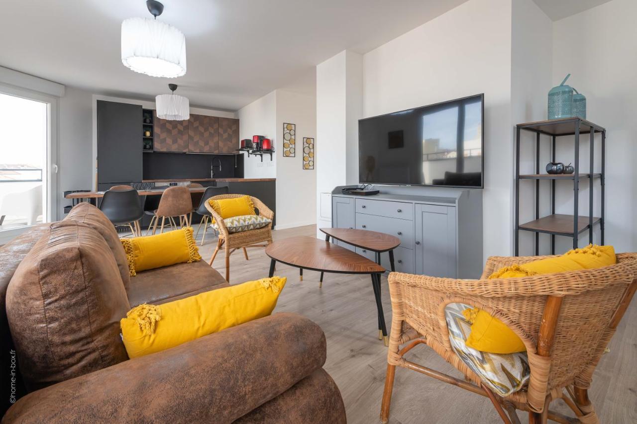 Ferienwohnung Cocooning Tower - Fairytale Factory Bussy-Saint-Georges Exterior foto