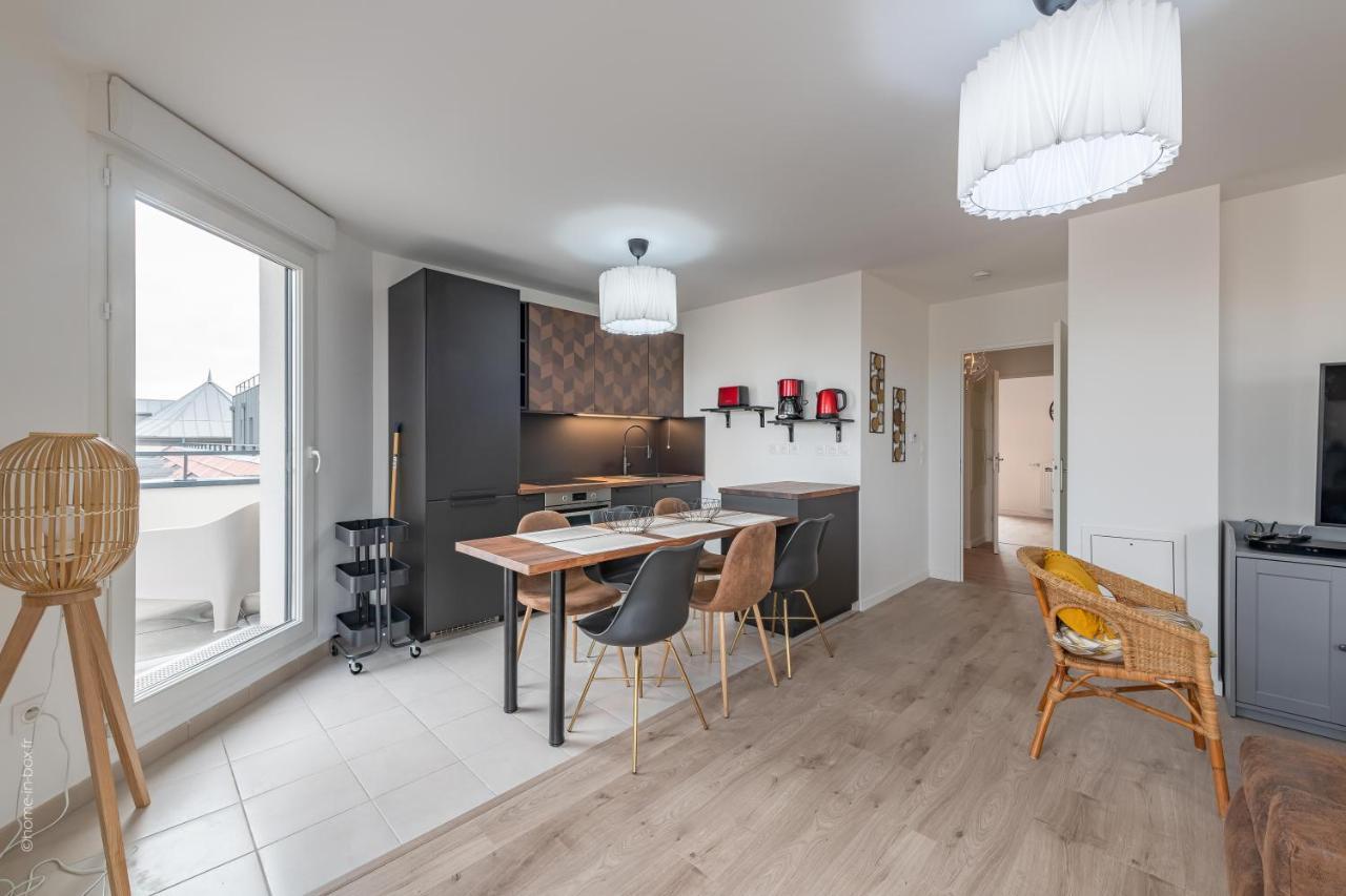 Ferienwohnung Cocooning Tower - Fairytale Factory Bussy-Saint-Georges Exterior foto