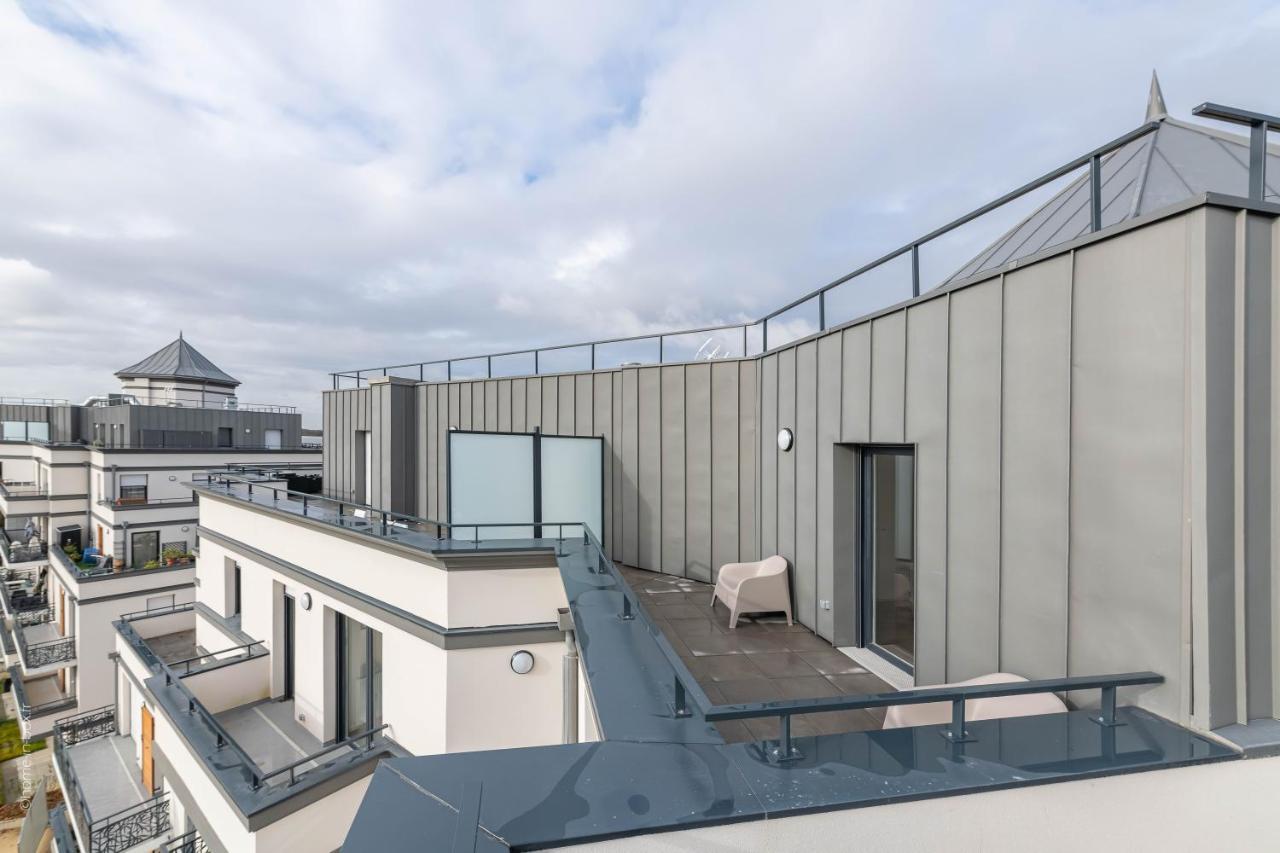 Ferienwohnung Cocooning Tower - Fairytale Factory Bussy-Saint-Georges Exterior foto