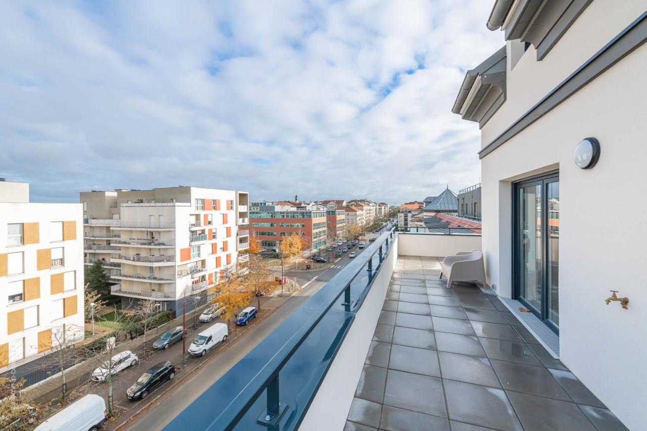 Ferienwohnung Cocooning Tower - Fairytale Factory Bussy-Saint-Georges Exterior foto